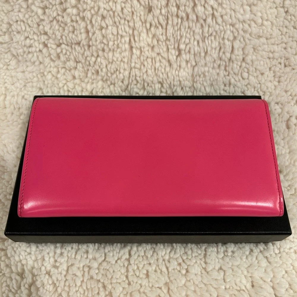 YSL Continental Leather Wallet in Pink